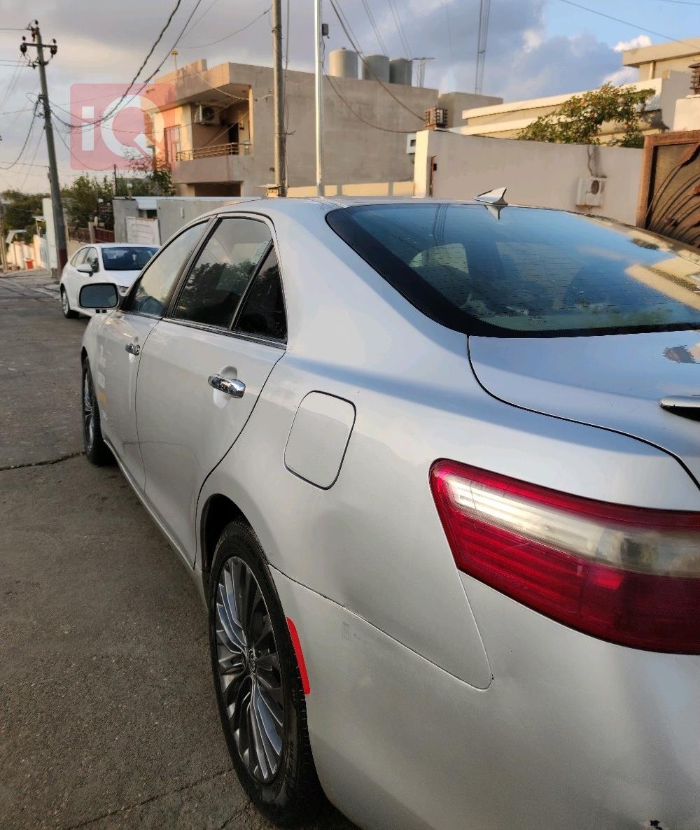 تۆیۆتا کامری